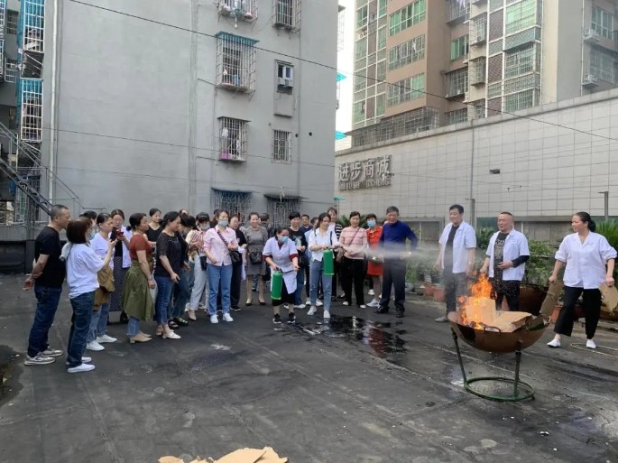 衡陽市南北特食品有限公司開展《安全生產(chǎn)》、《消防安